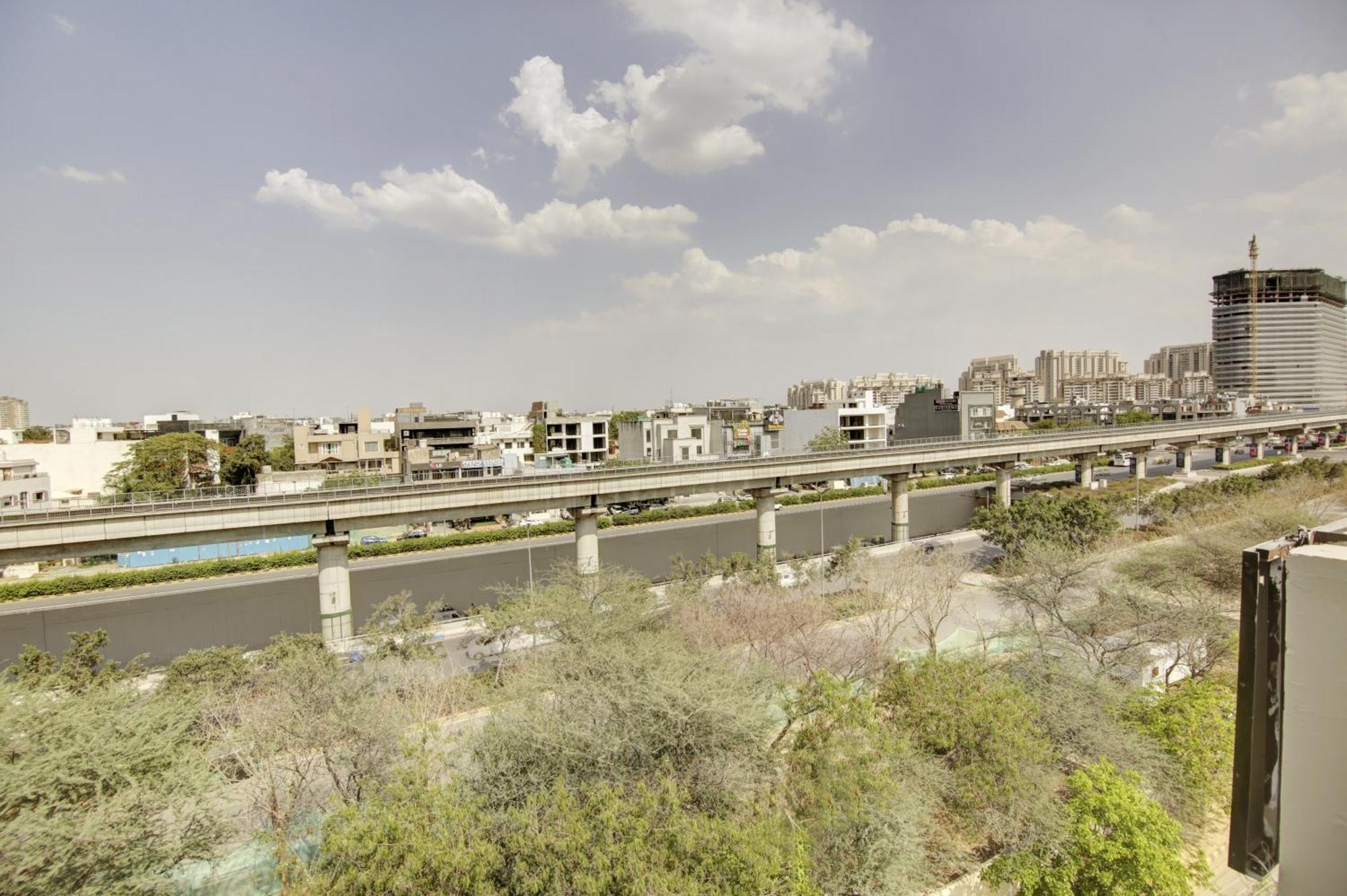 גורגאון Saltstayz Select - Golf Course Road מראה חיצוני תמונה